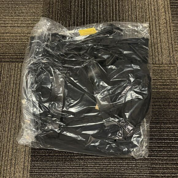 Beyond Yoga Convertible Gym Bag Black Tote Backpack - Picture 8 of 11